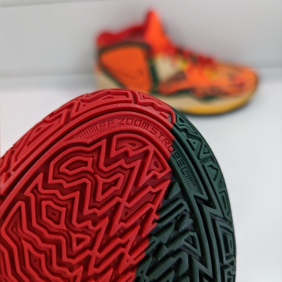 Nike Kyrie Infinity 1 World 1 people Casual Orange Basketball Sneakers size 7.5 - Picture 9 of 13